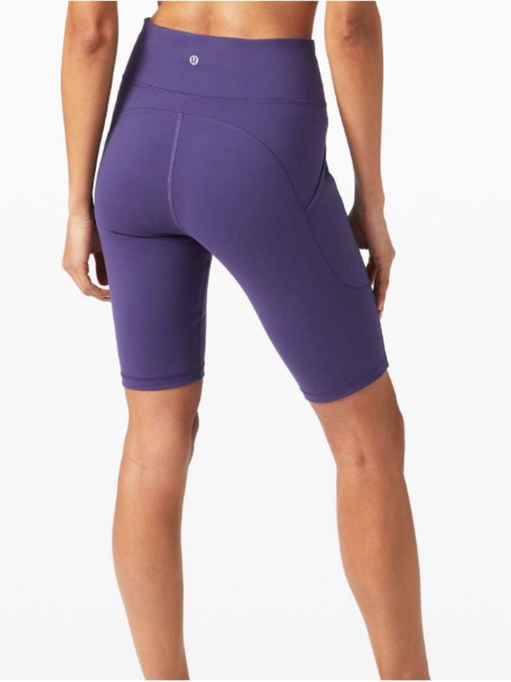 Lululemon Invigorate High-Rise Short 10"
Midnight Orchid size 6